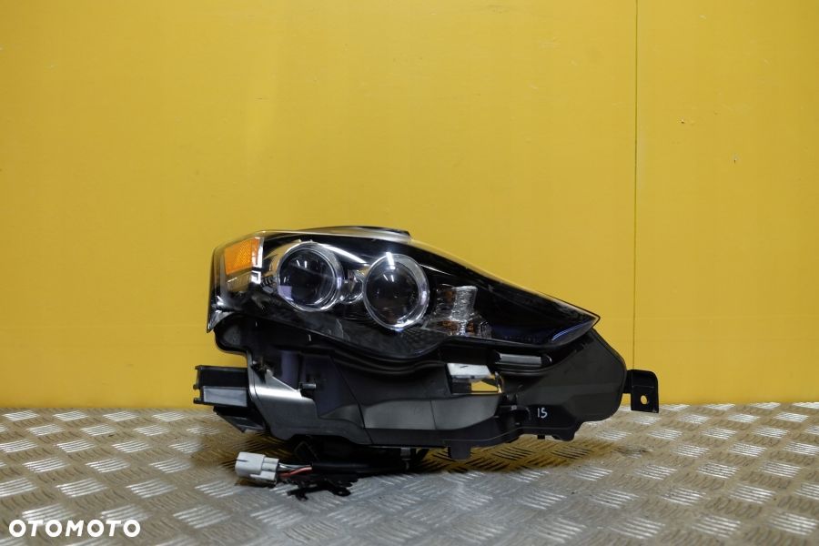 LEXUS IS IS250 IS350 2013- LAMPA REFLEKTOR FULL LED PRAWA USA - 1