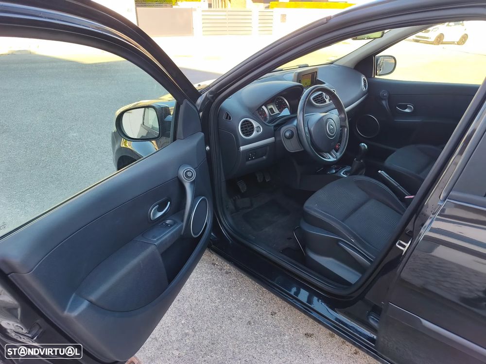 Renault Clio 1.2 16V Dynamique S - 7