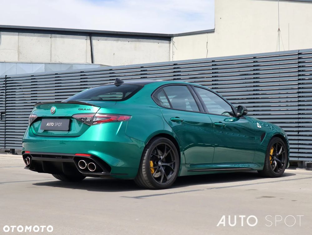 Alfa Romeo Giulia 2.9 Bi Turbo V6 Quadrifoglio - 6