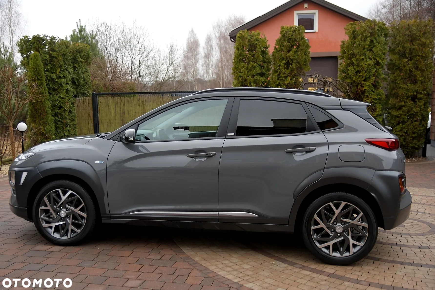 Hyundai Kona - 8