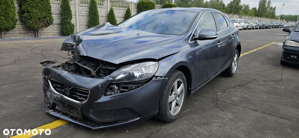 VOLVO V40 II 12 - 16 2.0 D5204T6 - FOTEL PRZÓD LEWY PRAWY KANAPA - 2