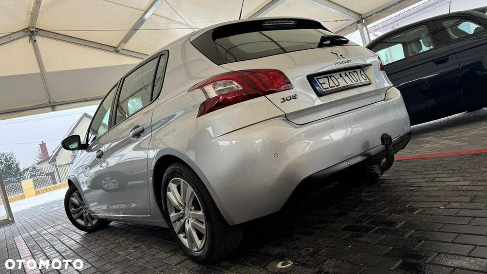 Peugeot 308 - 32
