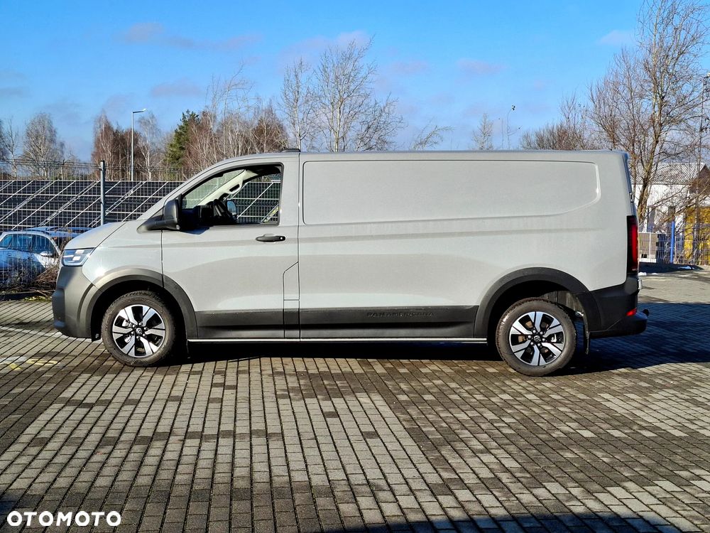 Volkswagen Transporter - 2