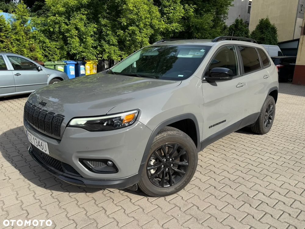 Jeep Cherokee - 3