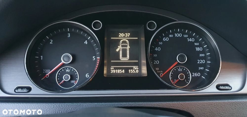 Volkswagen Passat 2.0 TDI Comfortline Optimum DSG - 26