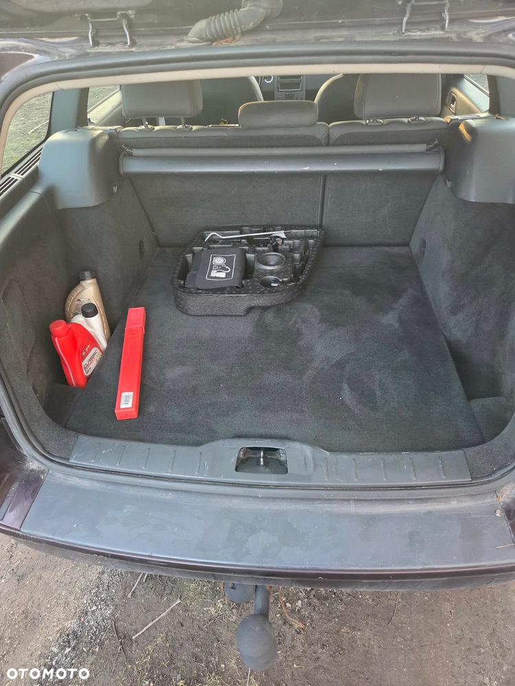 Volvo V50 1.8 - 7