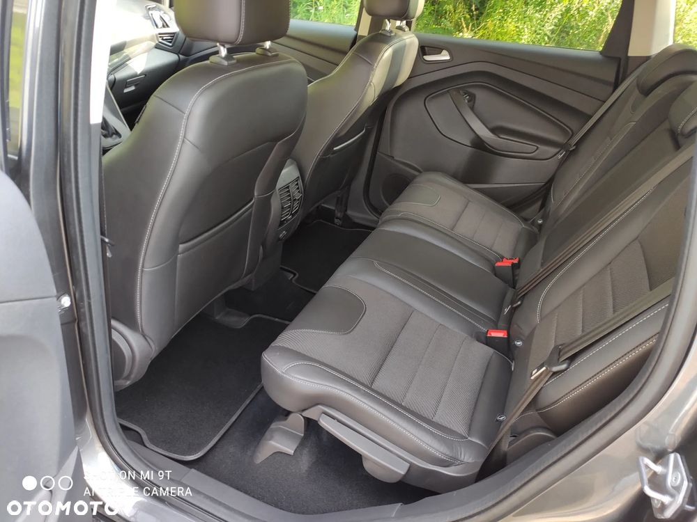 Ford Kuga 2.0 TDCi 4x4 ST-Line - 13