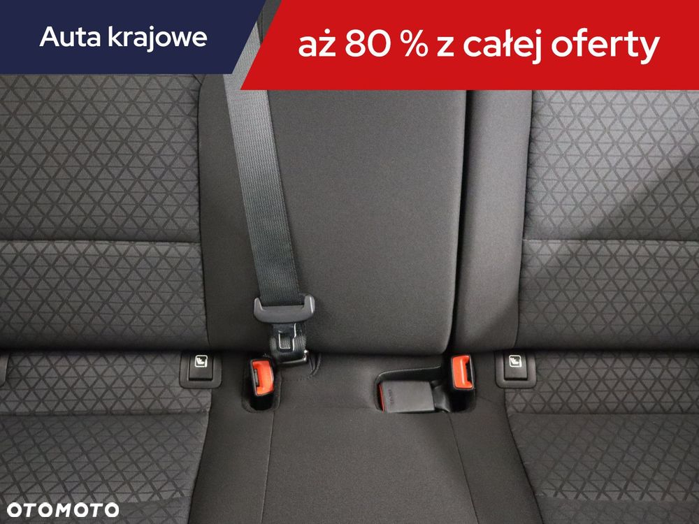 Kia Ceed - 12