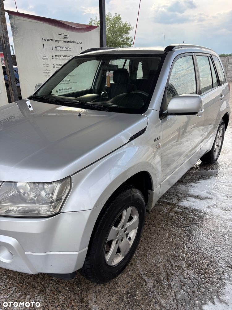 Suzuki Grand Vitara 1.9 DDiS - 9