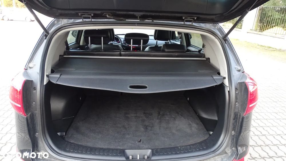 Kia Sportage 2.0 CRDI 2WD Spirit - 9