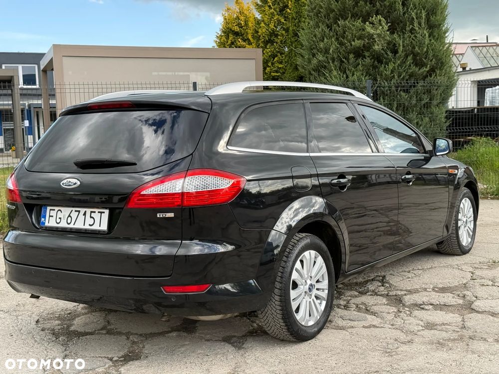 Ford Mondeo 2.2 TDCi Black Magic - 4
