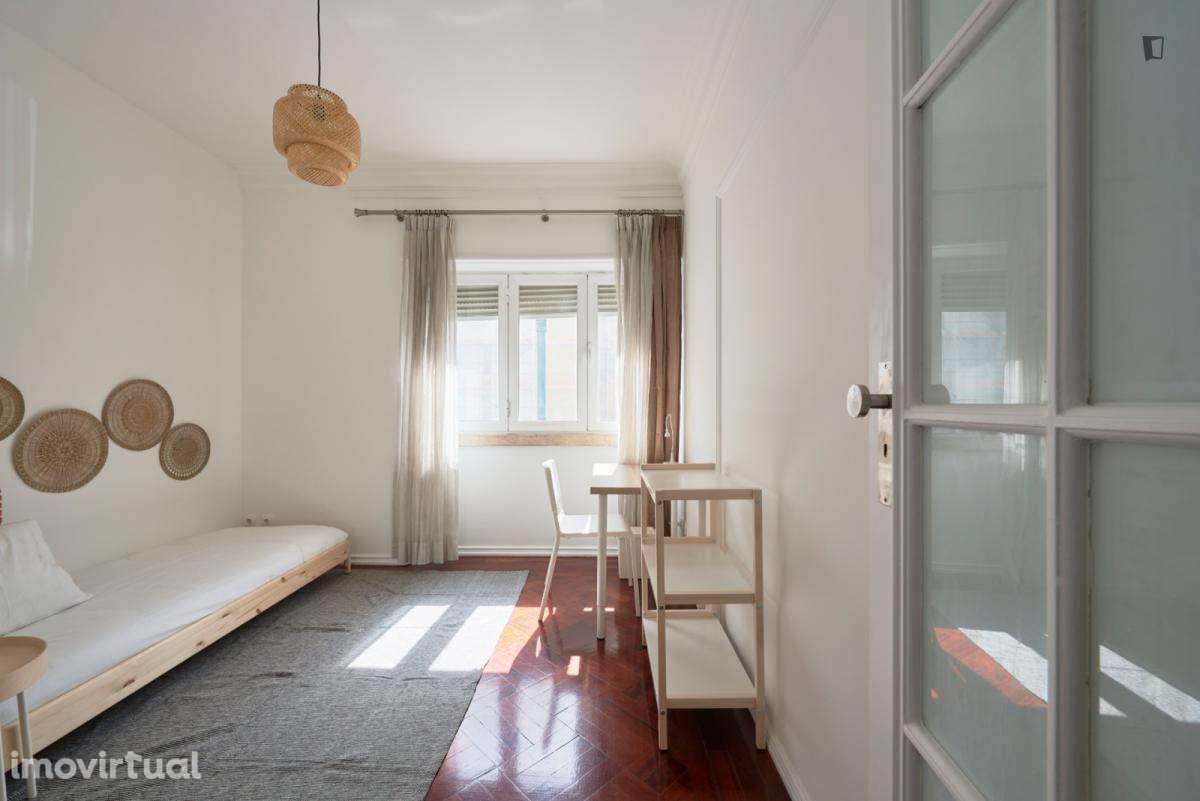 Quarto - localizado em Arroios Lisbon - Grande imagem: 2/24