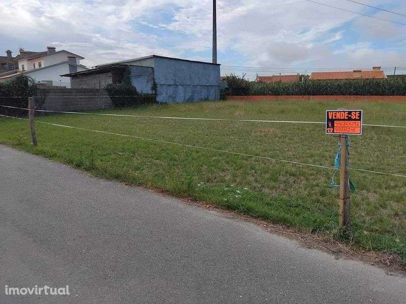 Terreno para venda - Grande imagem: 2/3