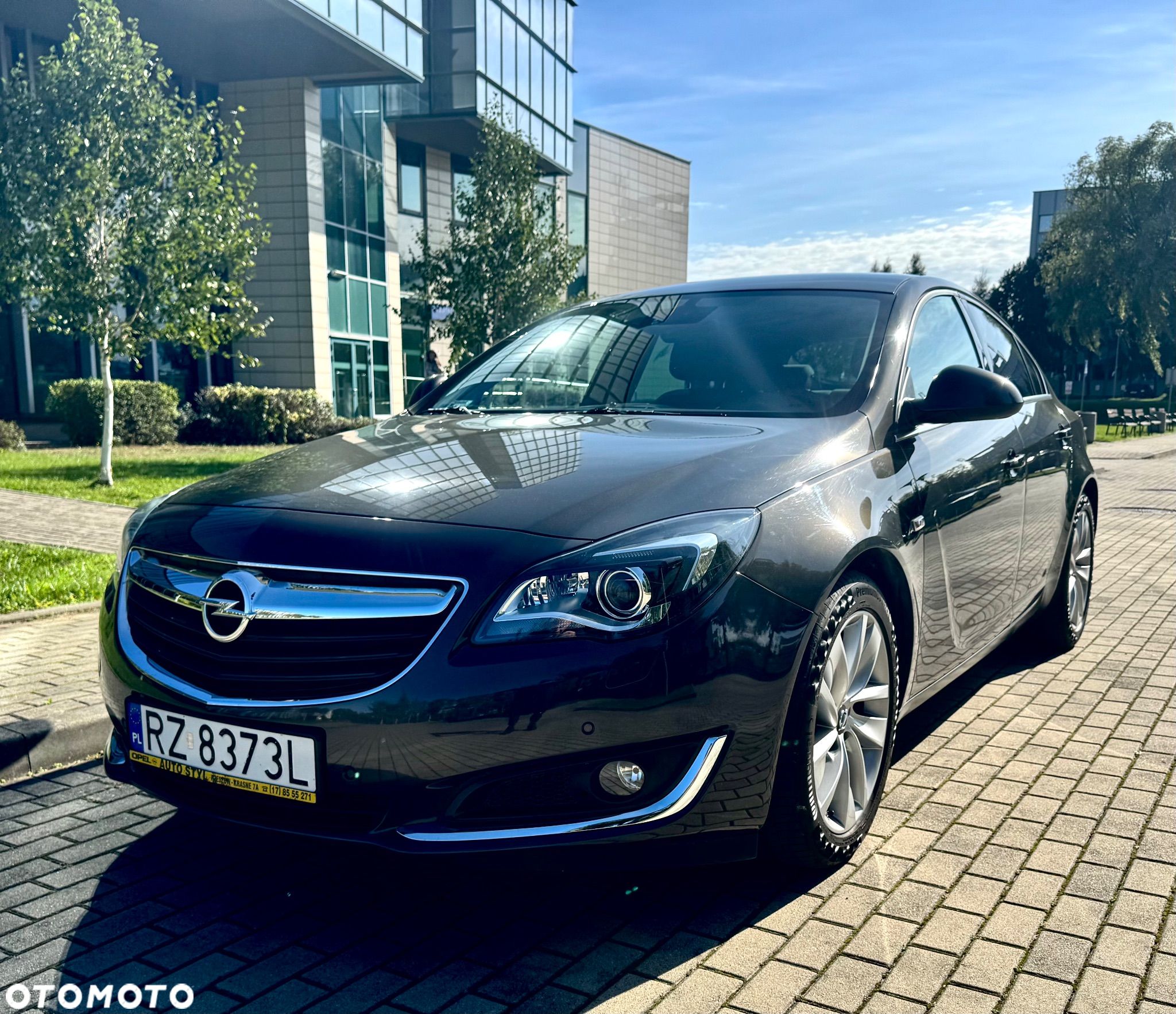 Opel Insignia - 1