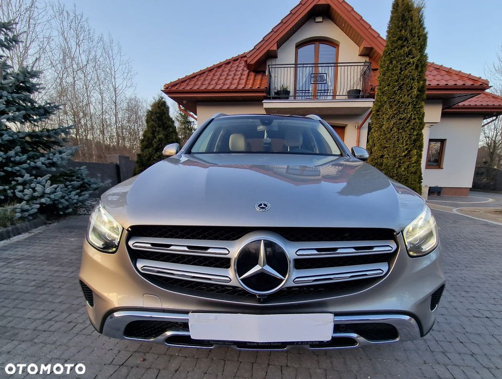 Mercedes-Benz GLC 300 4Matic 9G-TRONIC Exclusive - 15