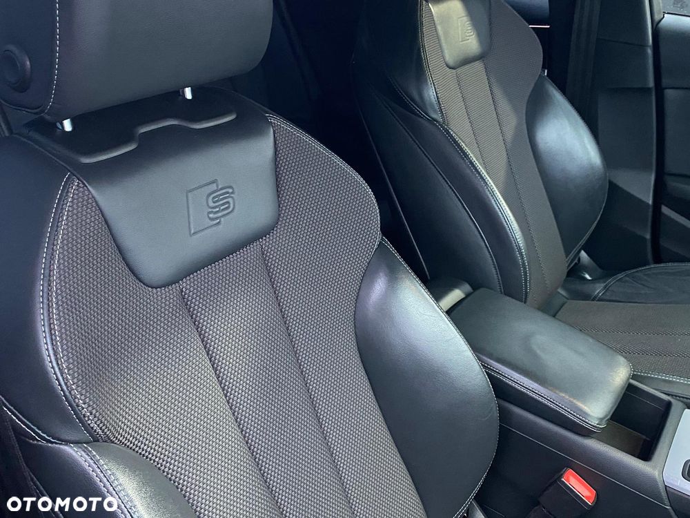 Audi A4 Avant 2.0 TDI S tronic - 21