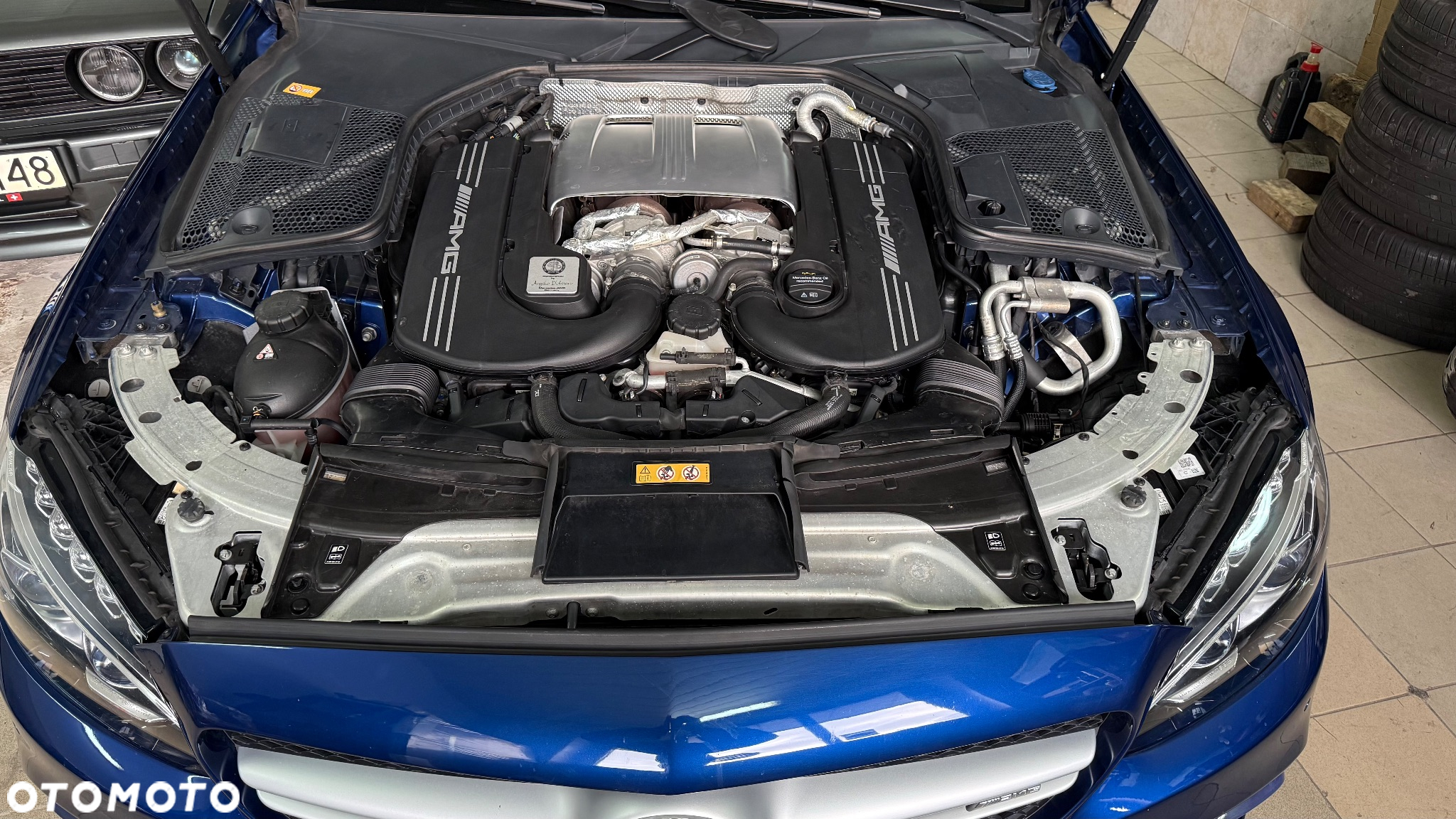 Mercedes-Benz Klasa C AMG 63 AMG Speedshift 7G-MCT - 14