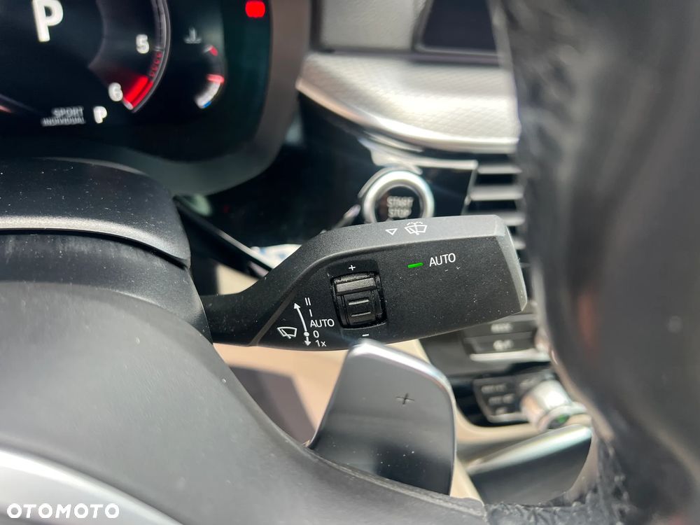 BMW Seria 5 - 21