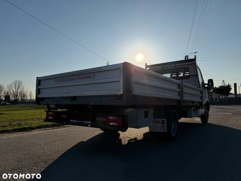 Iveco 35C13 * 2.3 / 130KM * Skrzyniowy * Rama * Rozstaw osi: 3.7m * - 12