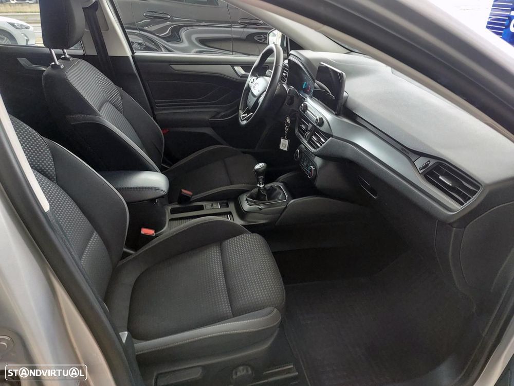 Ford Focus SW 1.0 EcoBoost Connected - 42