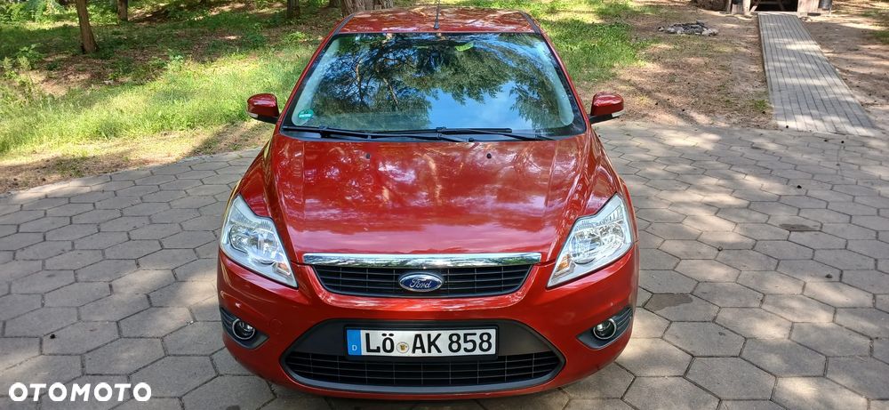 Ford Focus 1.8 Ghia - 9