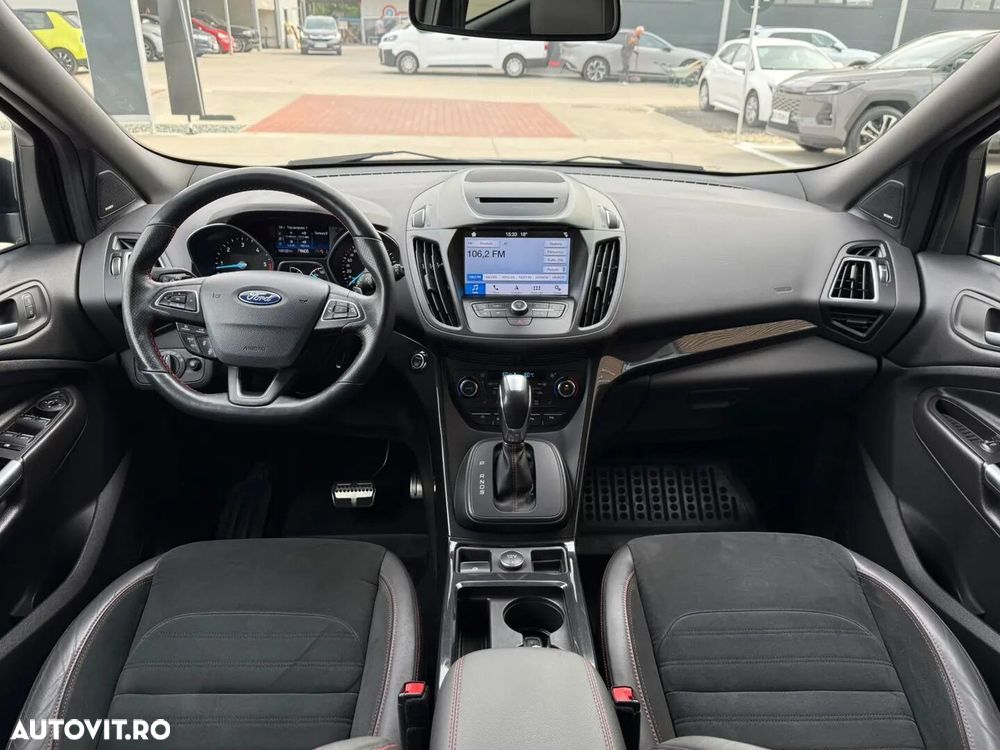 Ford Kuga - 17