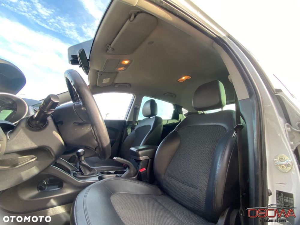Hyundai ix35 - 34