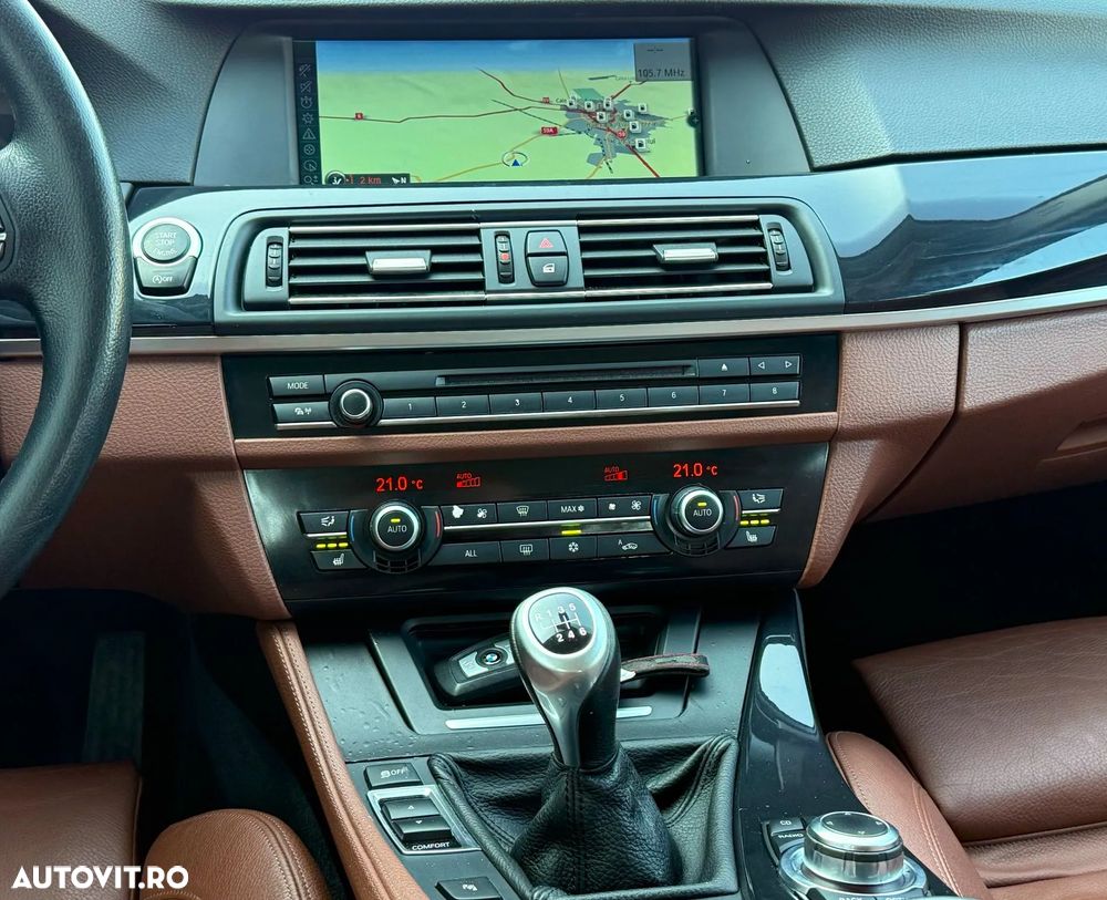 BMW Seria 5 520d - 7