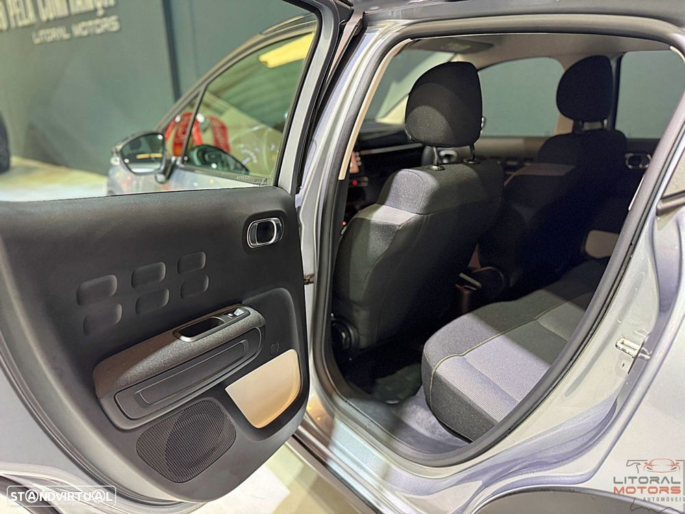 Citroën C3 1.2 PureTech Shine EAT6 - 13