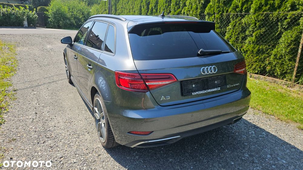 Audi A3 Sportback - 4