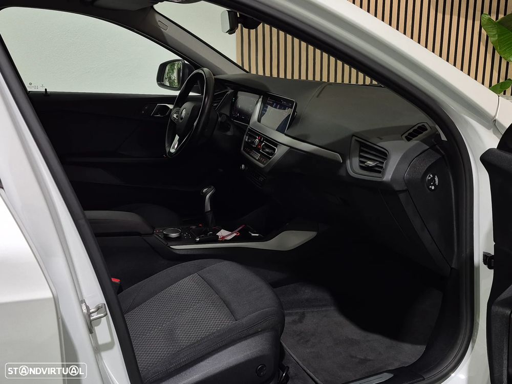 BMW 116 i Advantage - 32