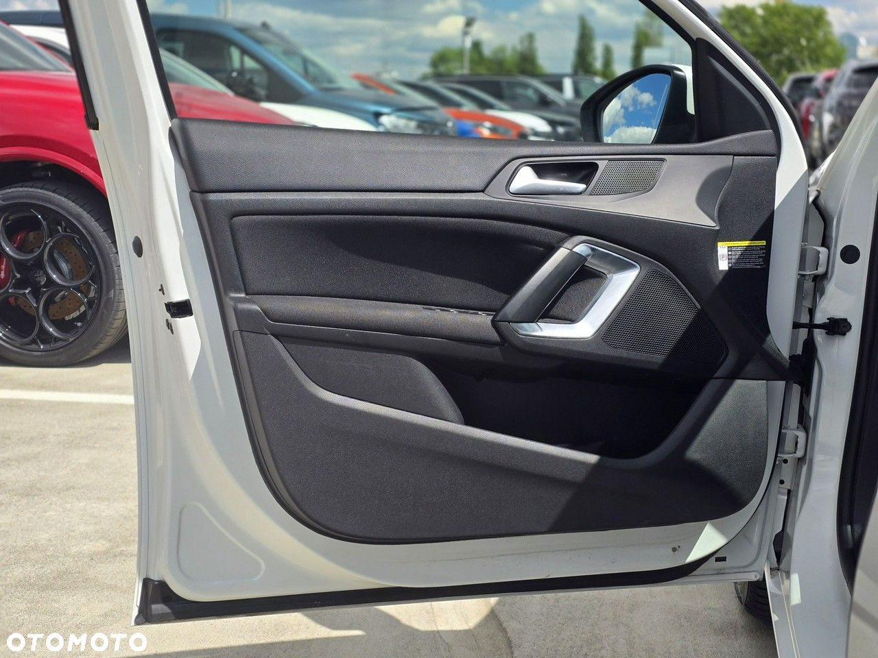Peugeot 308 1.2 PureTech GPF Allure S&S - 15