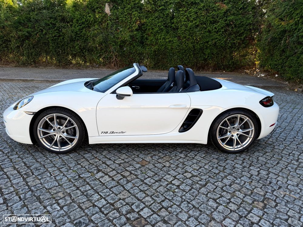 Porsche 718 - 9