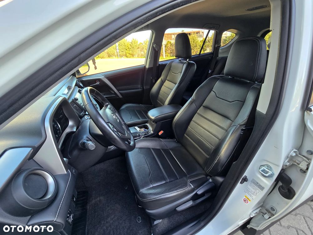 Toyota RAV4 Hybrid Prestige 4x2 - 12