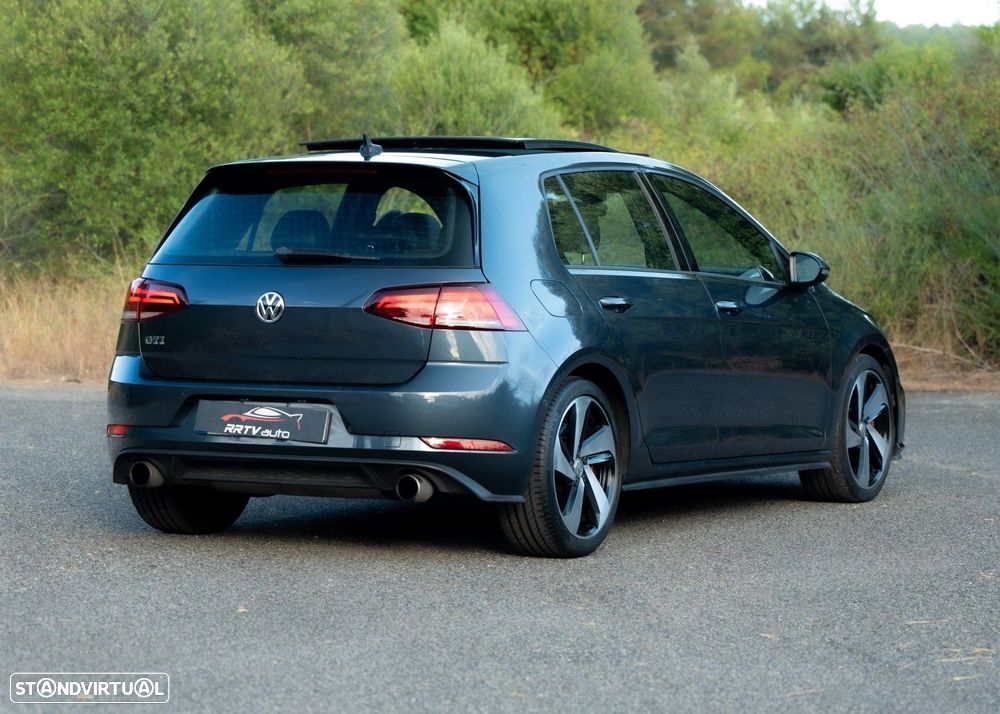 VW Golf 2.0 TSi GTi - 11