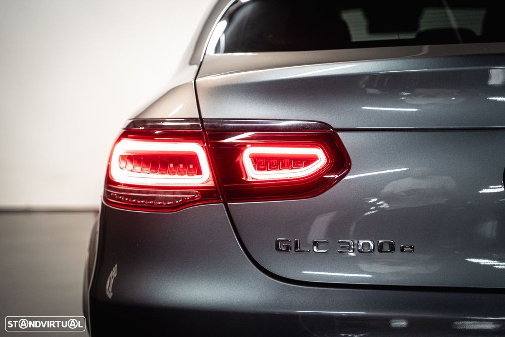 Mercedes-Benz GLC 300 e Coupé 4Matic - 32