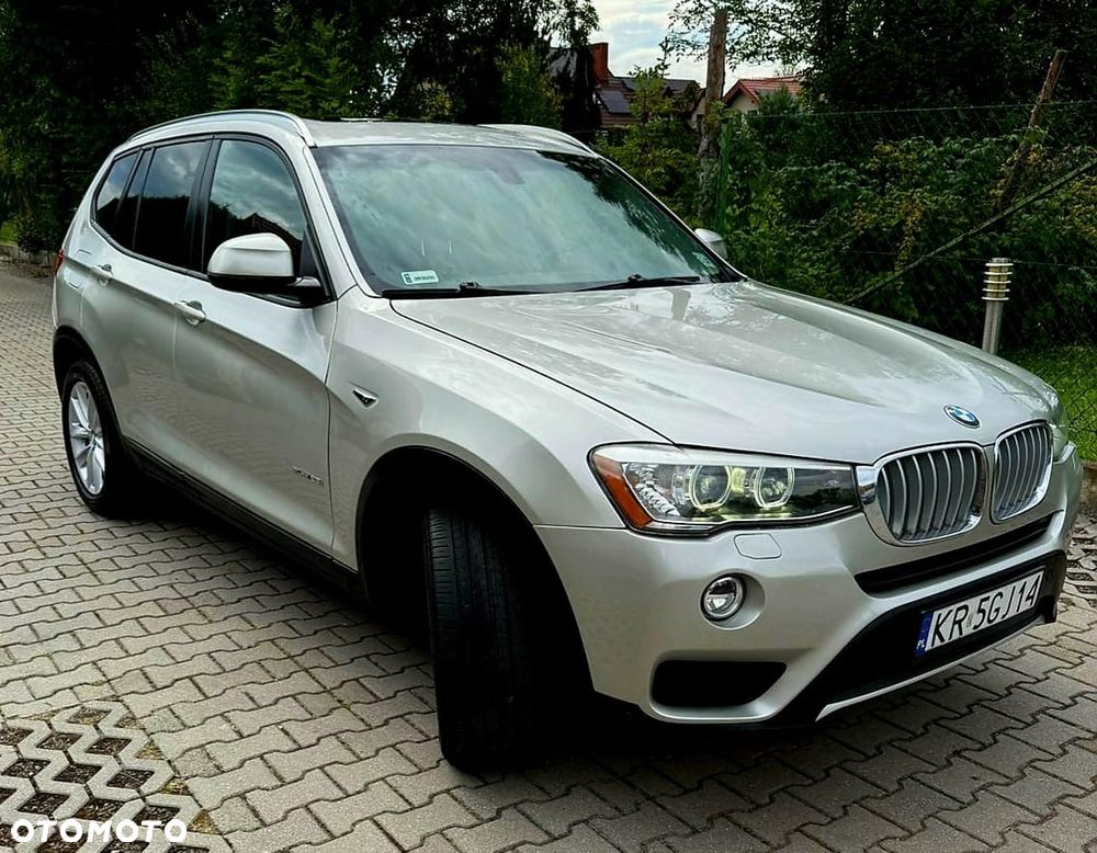 BMW X3 xDrive28i xLine - 12