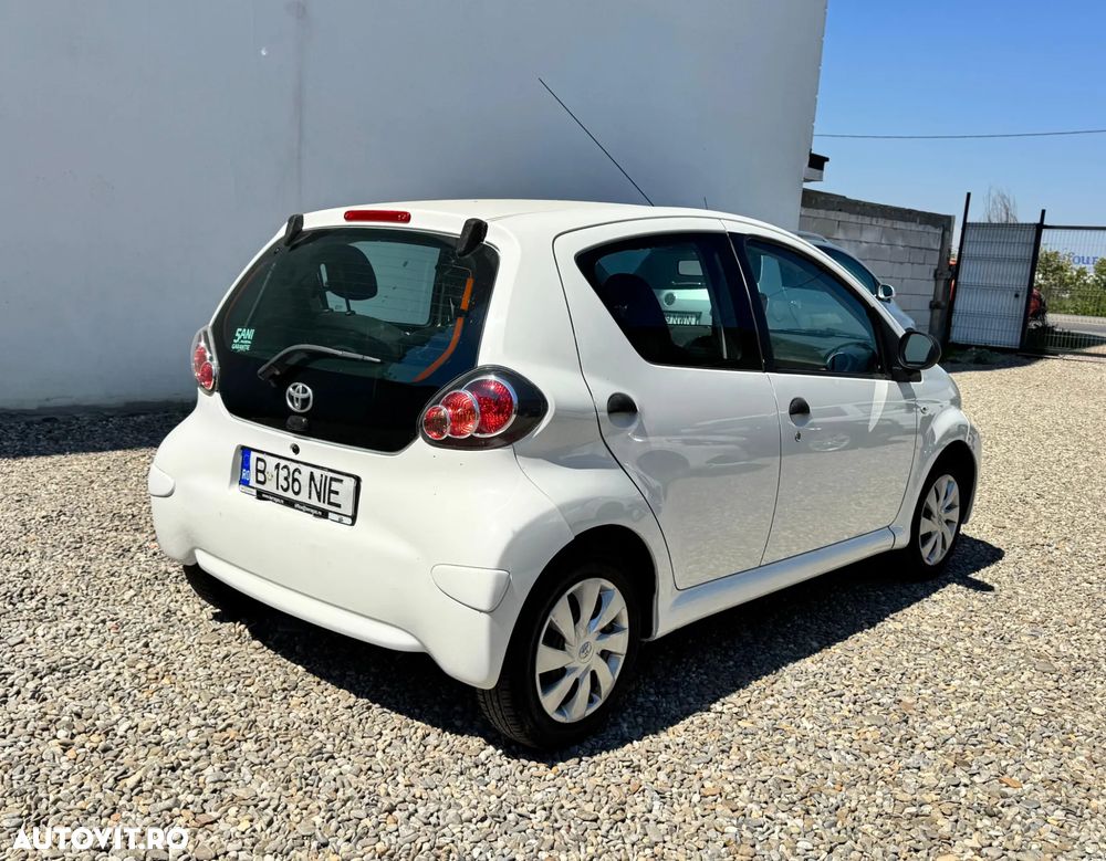 Toyota Aygo 1.0 Terra - 4