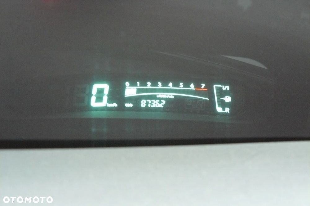 Toyota Yaris - 17