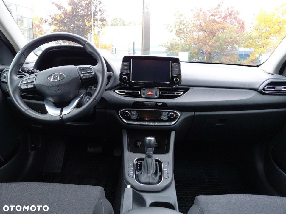 Hyundai i30 - 19