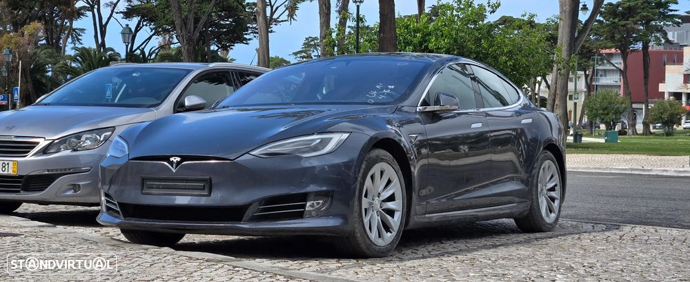 Tesla Model S Long Range - 6