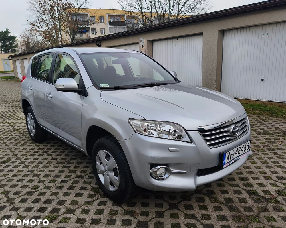 Toyota RAV4 2.0 VVT-i Luna 4x2 - 25