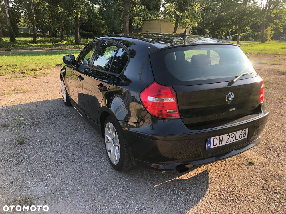 BMW Seria 1 116i - 8