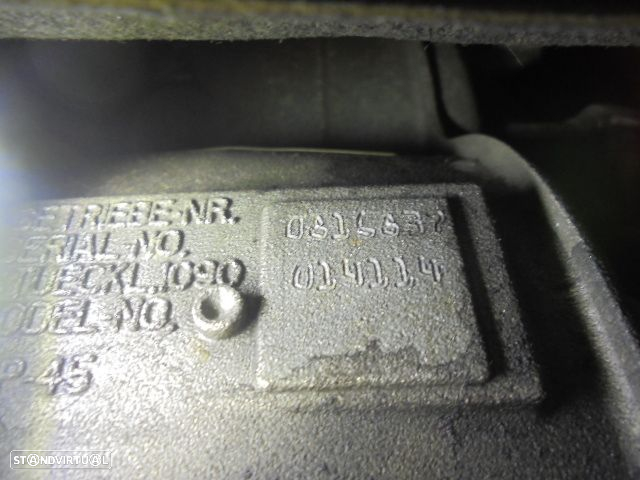 Carro MOT: N47D20C BMW F31 2014 318D 143CV 5P AZUL DIESEL - 10