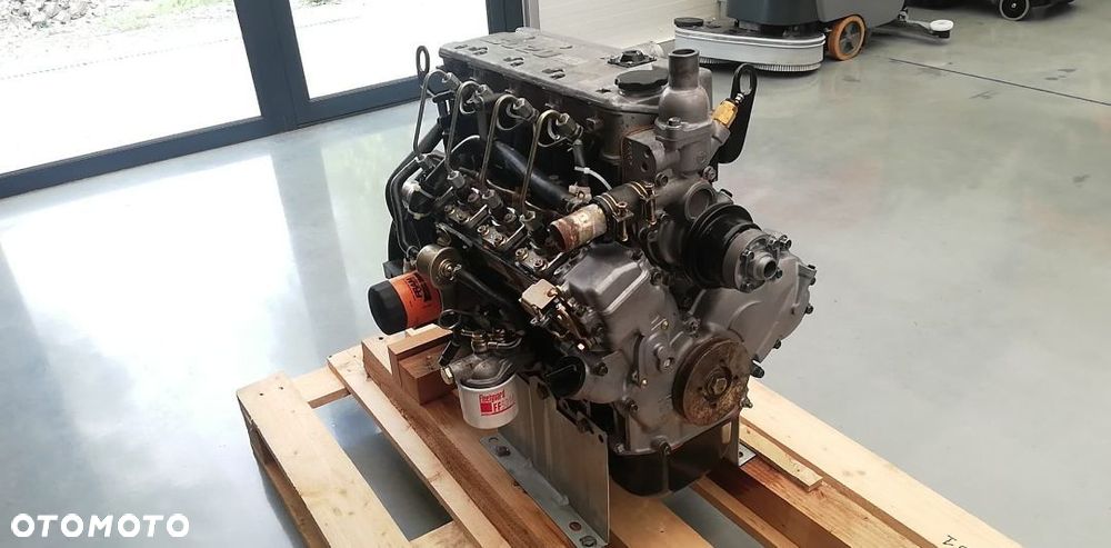 SILNIK ISUZU 4LE1 PW-14 39 KW 3000 Rpm NOWY 13000 Zł Netto - 12