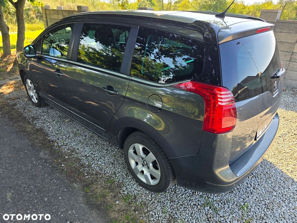 Peugeot 5008 1.6 HDi Style 7os - 2