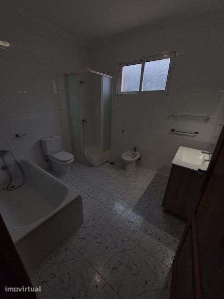 Apartamento t1 em São Vicente Ferreira - Grande imagem: 4/7