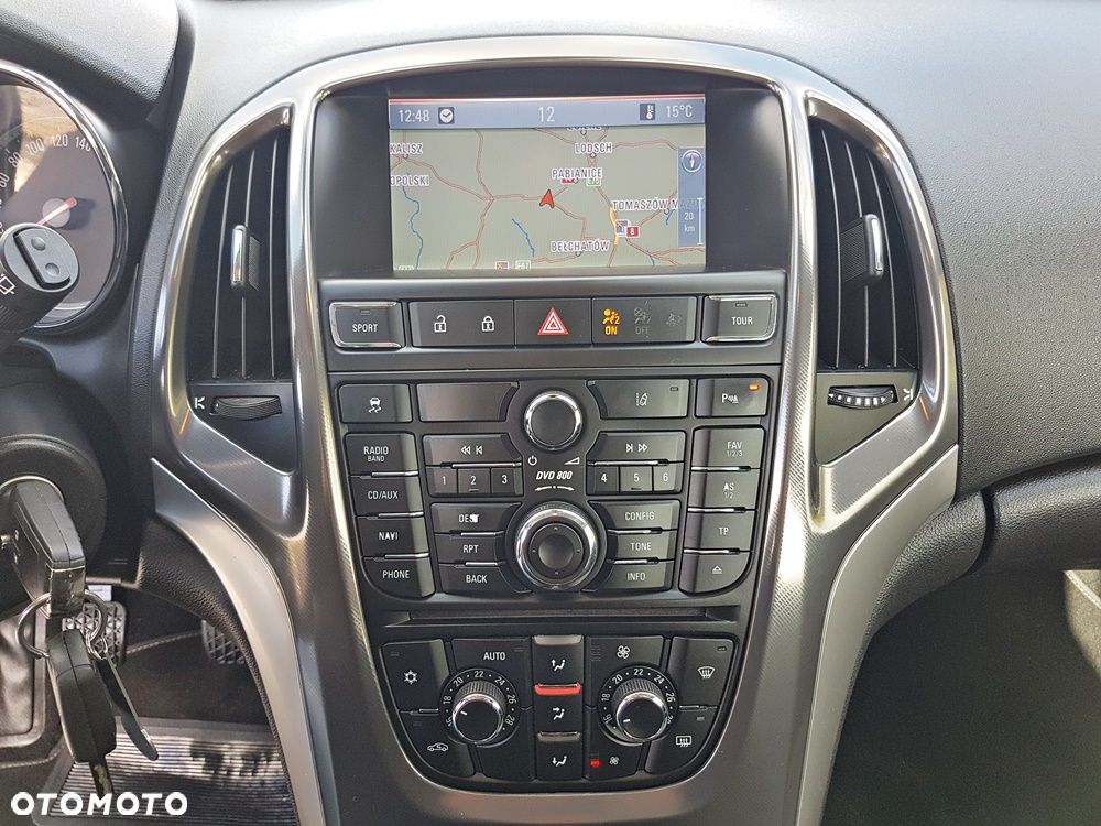 Opel Astra 1.4 Turbo Cosmo - 24