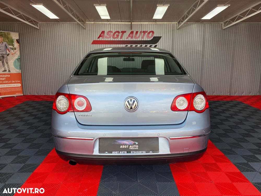 Volkswagen Passat - 6