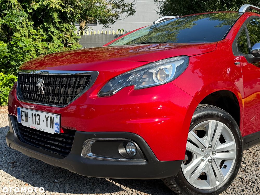 Peugeot 2008 1.2 Pure Tech Active S&S - 10